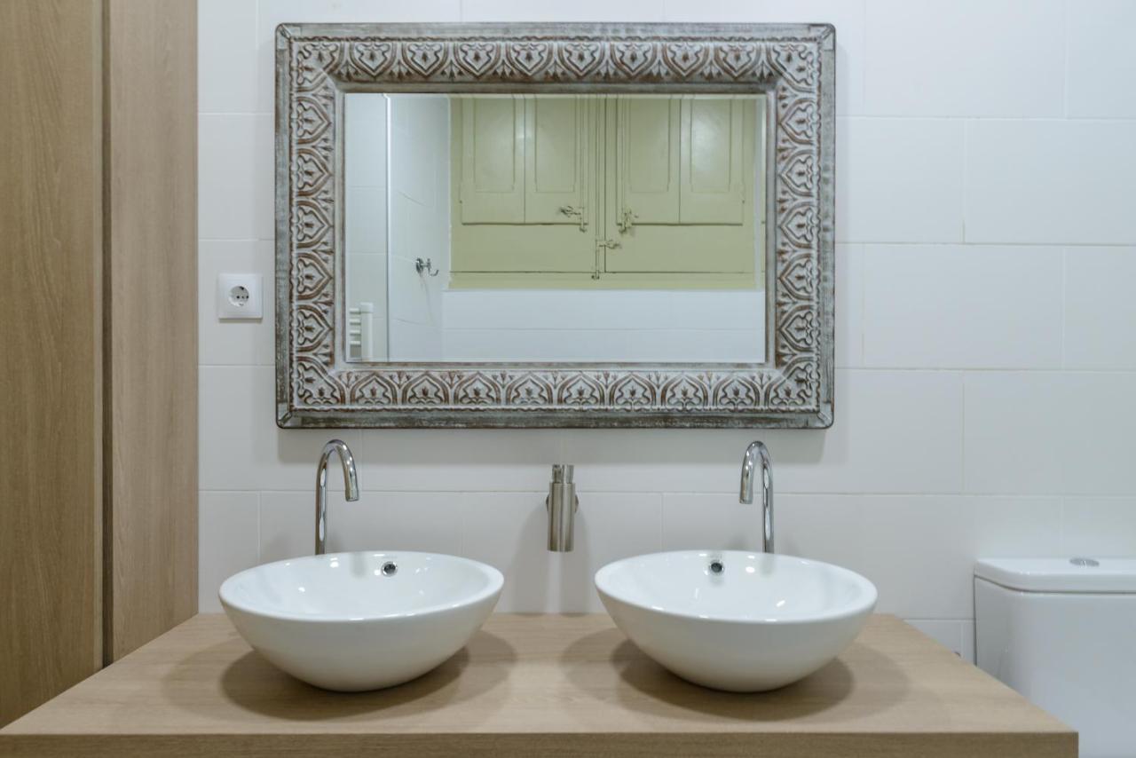 Apg Palau Salieti 1 Apartman Girona Kültér fotó